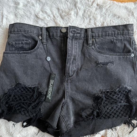 Blanknyc Demin Shorts (NWT) - Picture 4 of 5